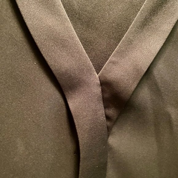 Black Asymmetrical Long V-Neck Top - Picture 7 of 7